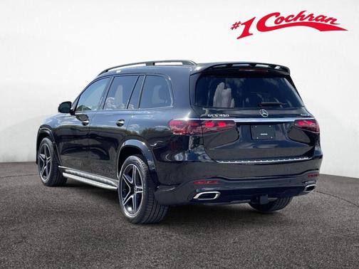 Obsidian Black Metallic 2026 Mercedes-Benz GLS 450 4MATIC