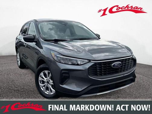 Carbonized Gray Metallic 2023 Ford Escape Active