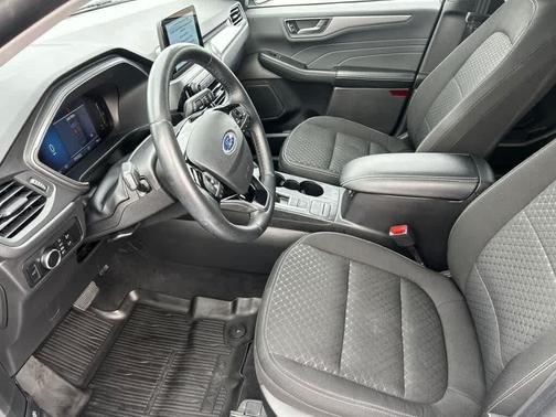 Carbonized Gray Metallic 2023 Ford Escape Active
