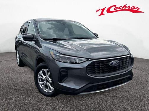 Carbonized Gray Metallic 2023 Ford Escape Active