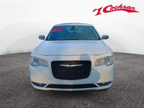 2015 Chrysler 300C Base