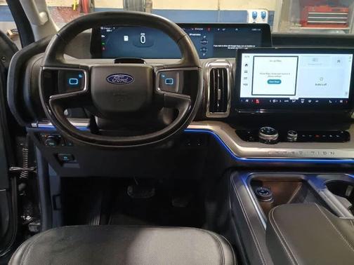 Dark Matter Gray Metallic 2025 Ford Expedition Platinum
