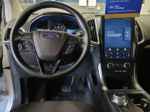 Oxford White 2022 Ford Edge SE