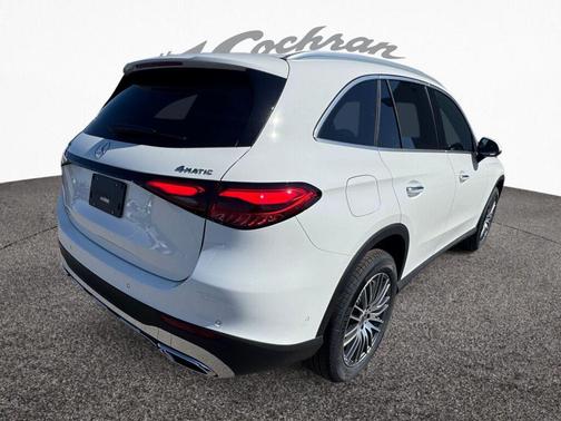 2025 Mercedes-Benz GLC 300 4MATIC