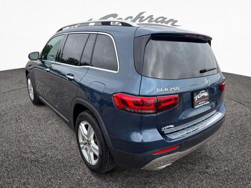 2022 Mercedes-Benz GLB 250 4MATIC
