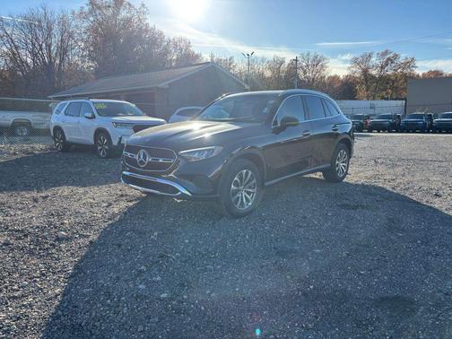 2026 Mercedes-Benz GLC 300 4MATIC