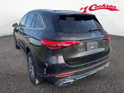 2026 Mercedes-Benz GLC 300 4MATIC