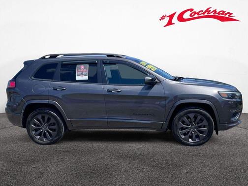 Granite Crystal Metallic Clearcoat 2019 Jeep Cherokee High Altitude