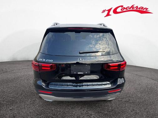 2026 Mercedes-Benz GLB 250 4MATIC