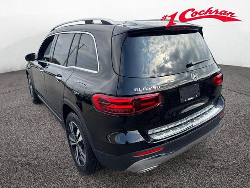 2026 Mercedes-Benz GLB 250 4MATIC