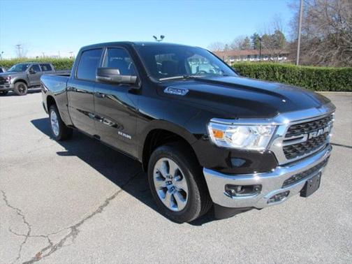 2024 RAM 1500 Big Horn Crew Cab 4x4 64' Box