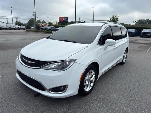 2020 Chrysler Pacifica Touring L Plus