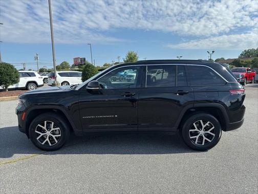 2024 Jeep Grand Cherokee Limited 4x2