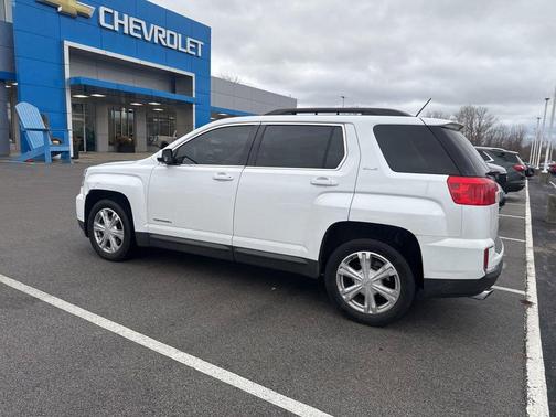 2017 GMC Terrain SLE-2