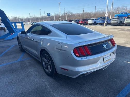 2016 Ford Mustang V6