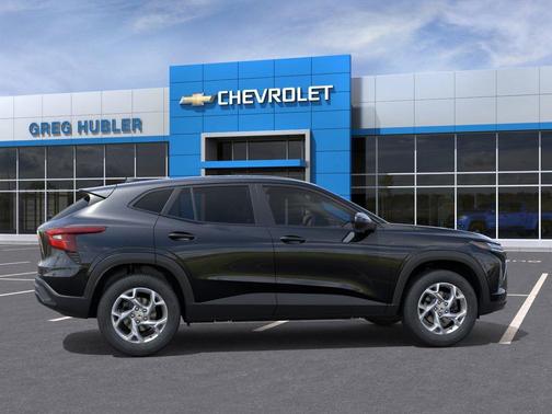 Mosaic Black Metallic 2026 Chevrolet Trax LS
