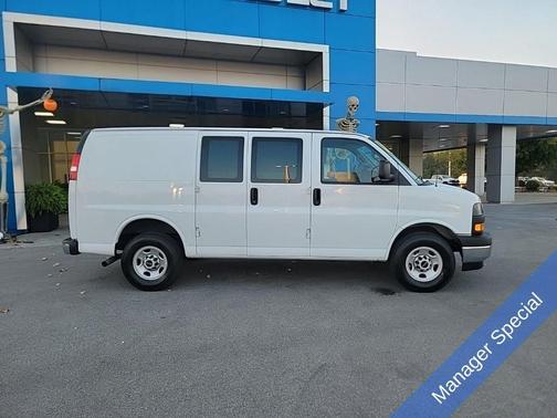 2023 GMC Savana 2500 Work Van