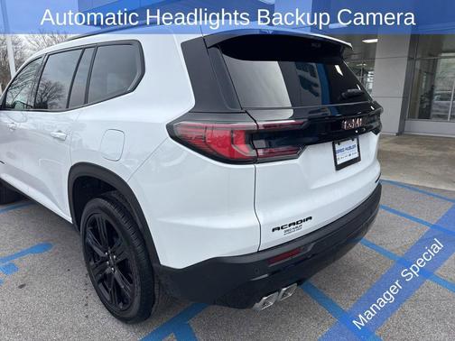 2026 GMC Acadia Elevation FWD