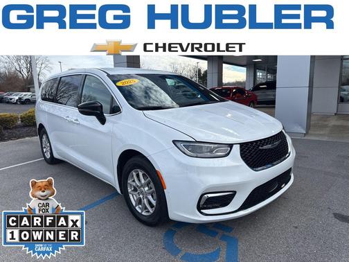 2025 Chrysler Pacifica L