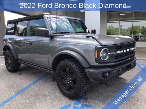 Carbonized Gray Metallic 2022 Ford Bronco Black Diamond