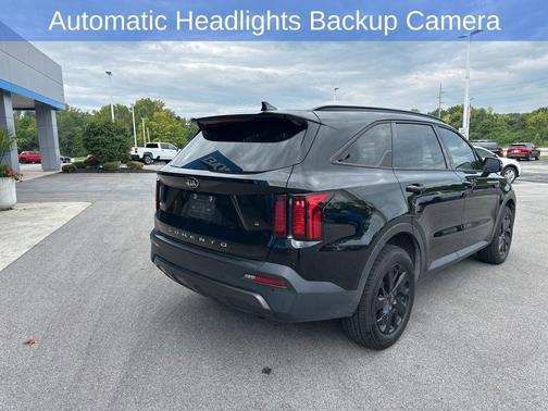 2021 Kia Sorento S
