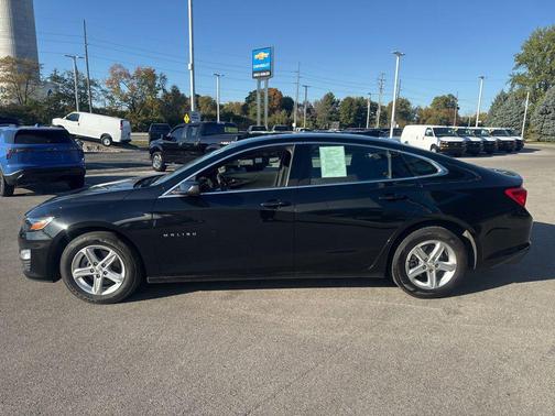 2024 Chevrolet Malibu FWD 1LT