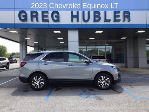 Sterling Gray Metallic 2023 Chevrolet Equinox 1LT
