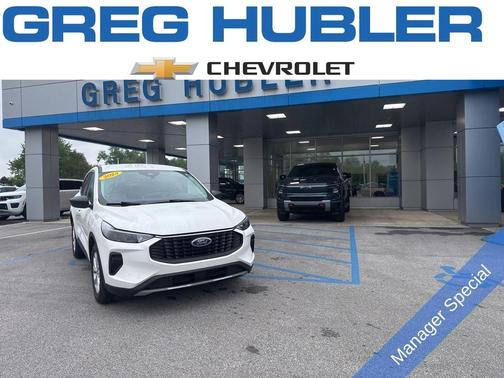 Star White Metallic Tri-Coat 2023 Ford Escape Active