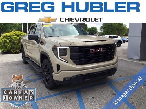 Desert Sand Metallic 2022 GMC Sierra 1500 Elevation