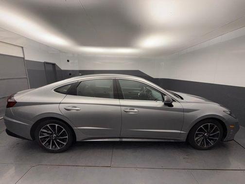 2020 Hyundai SONATA SEL Plus