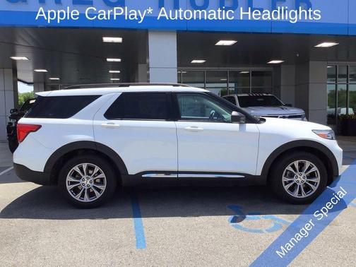 Oxford White 2020 Ford Explorer XLT
