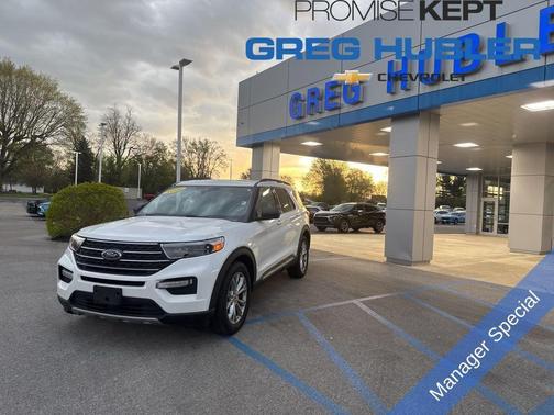 Oxford White 2020 Ford Explorer XLT