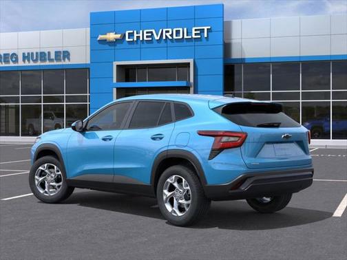 2025 Chevrolet Trax LS