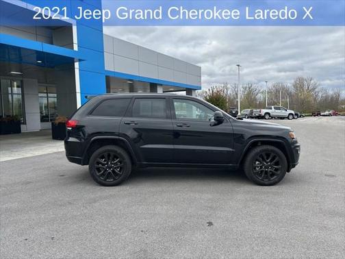 2021 Jeep Grand Cherokee Laredo