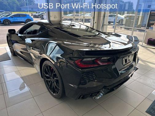 2024 Chevrolet Corvette Stingray w/2LT