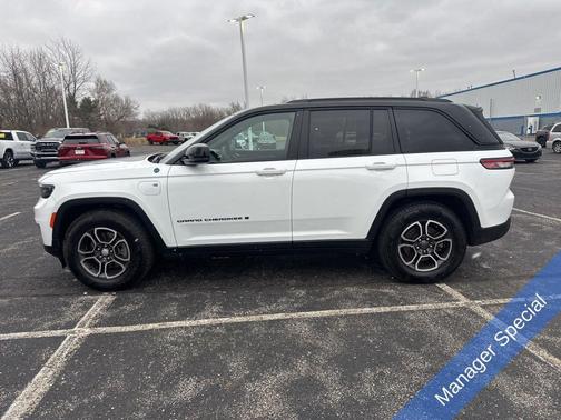 2024 Jeep Grand Cherokee 4xe Trailhawk