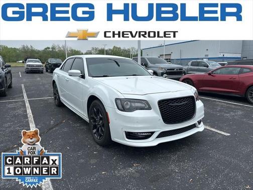 2021 Chrysler 300 Touring