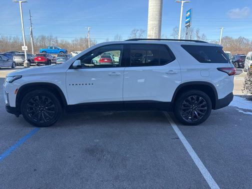 2022 Chevrolet Traverse RS