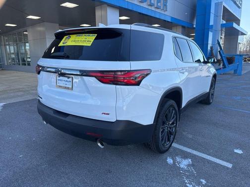 2022 Chevrolet Traverse RS