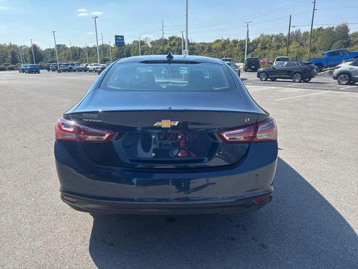 2020 Chevrolet Malibu FWD LT