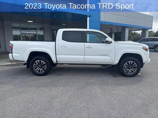 2023 Toyota Tacoma TRD Sport