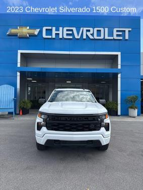 2023 Chevrolet Silverado 1500 Custom