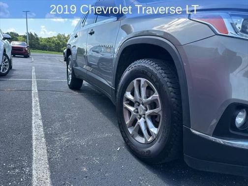 2019 Chevrolet Traverse LT Cloth