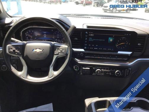 Summit White 2024 Chevrolet Silverado 1500 LT