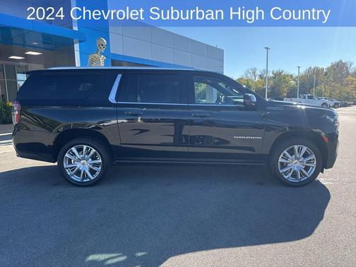 2024 Chevrolet Suburban 4WD High Country