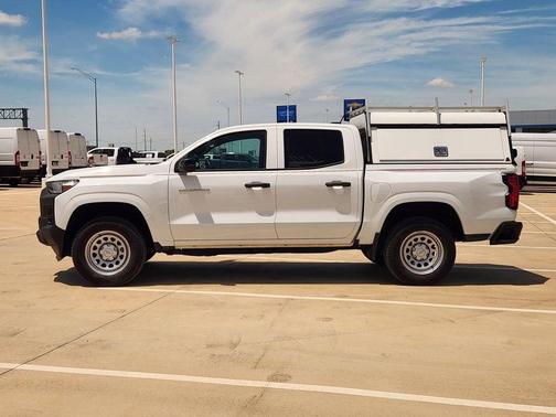 Summit White 2024 Chevrolet Colorado WT