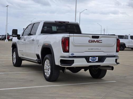 2021 GMC Sierra 2500 Denali