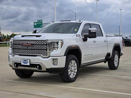 White Frost Tri-Coat 2021 GMC Sierra 2500 Denali