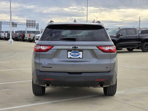 2020 Chevrolet Traverse LT Cloth