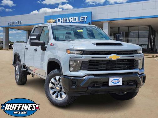 2025 Chevrolet Silverado 2500 Custom